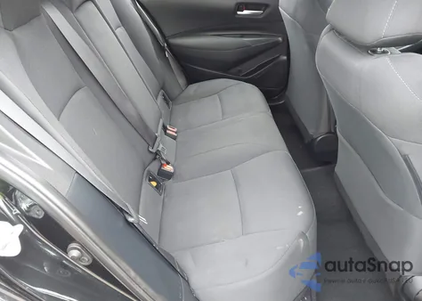 2021 Toyota Corolla Le z USA, uszkodzony, nr VIN 5YFEPMAE9MP233499